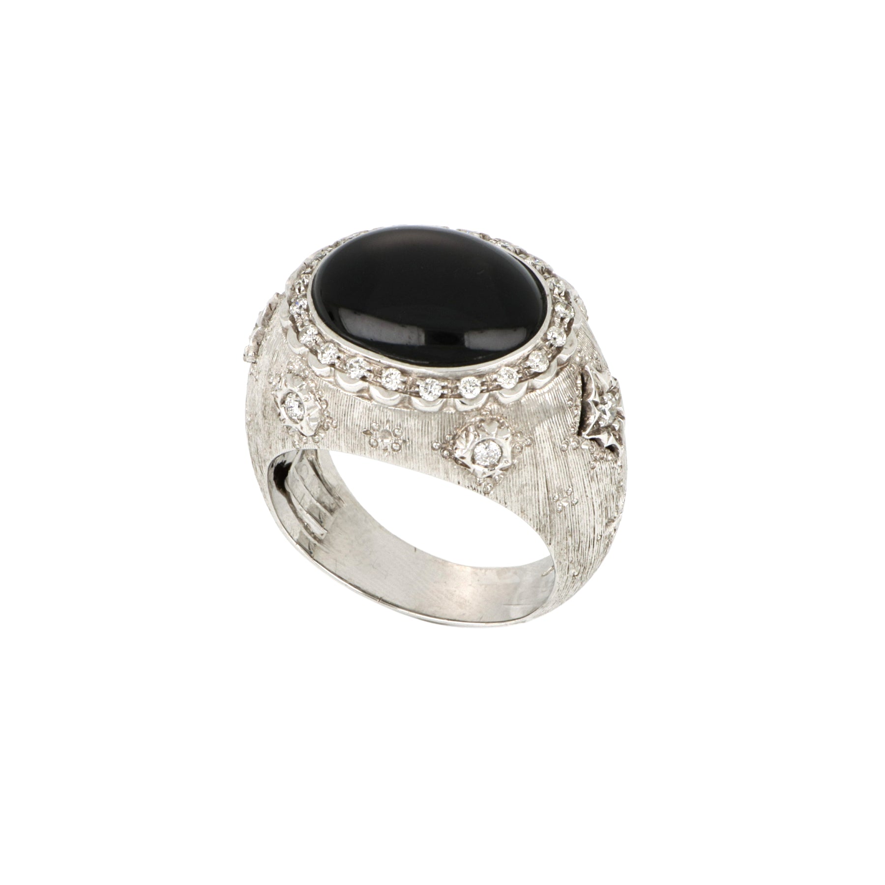Video Diamonds and Onyx White Gold Ring